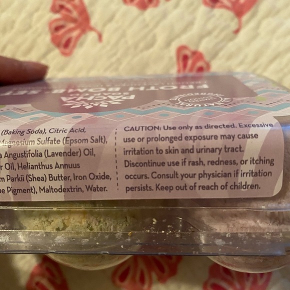 Froth Bomb Set French Lavender & Honey Chamomile Bath Fizz and Bubble - Picture 4 of 7